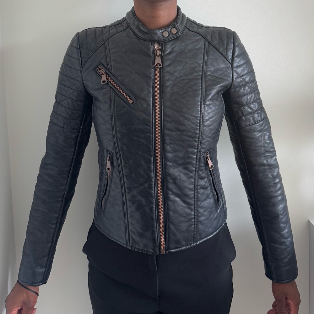 Marc New York Andrew Marc Blakely Faux Leather Moto Jacket in Black - Picture 14 of 15
